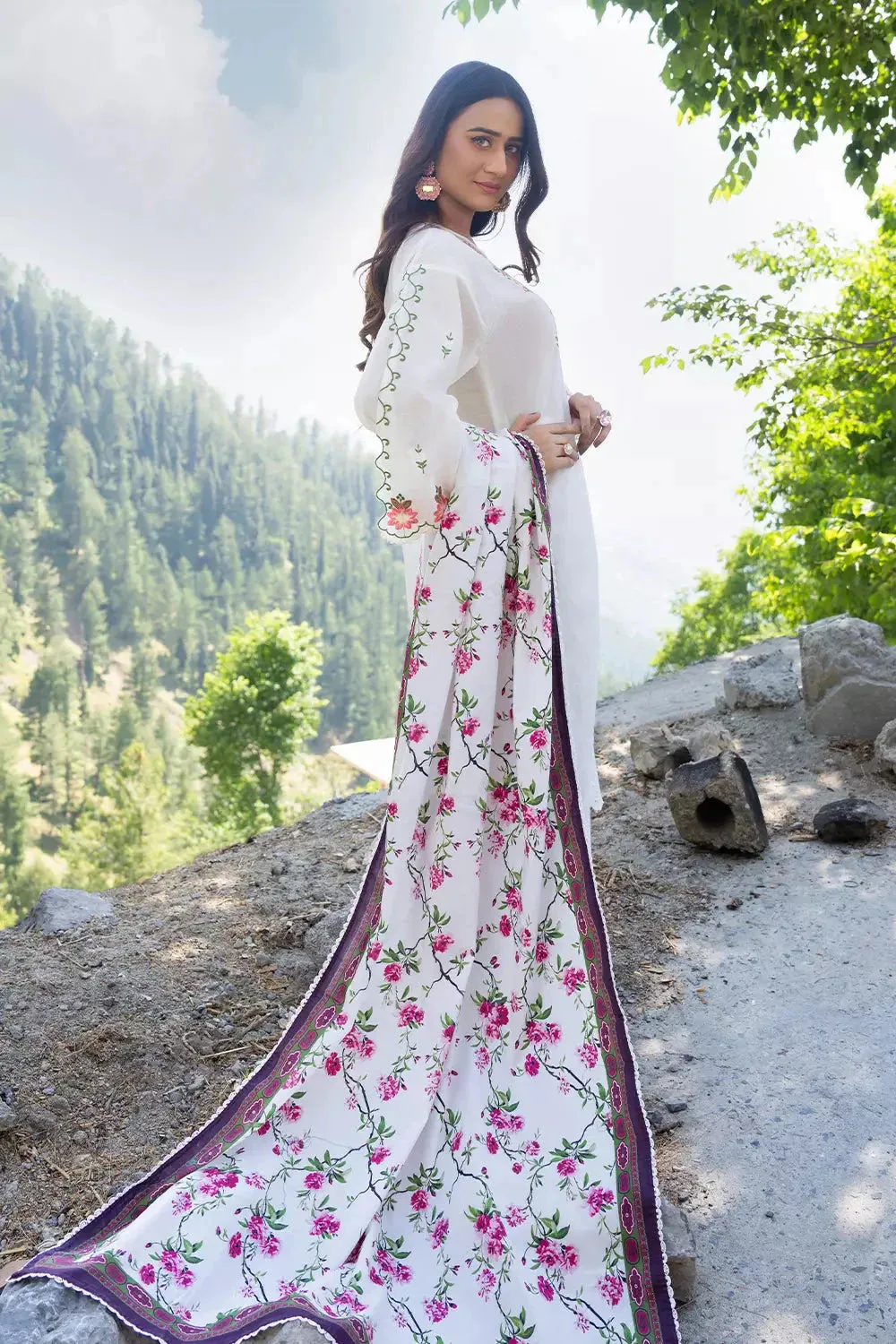 3PC Embroidered Unstitched Cambric Suit KSDE-2826