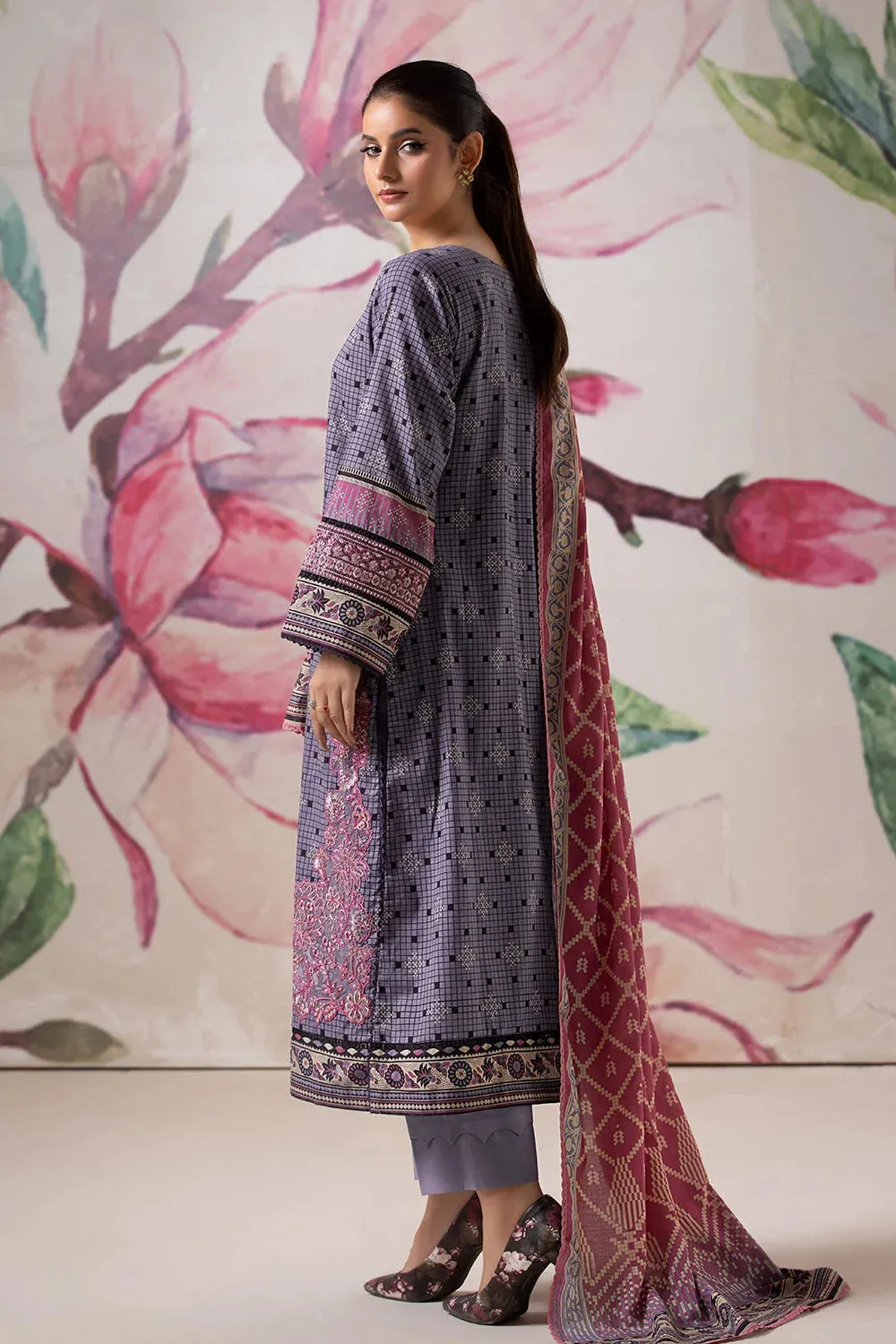 3PC Embroidered Unstitched Lawn Suit KL-2610