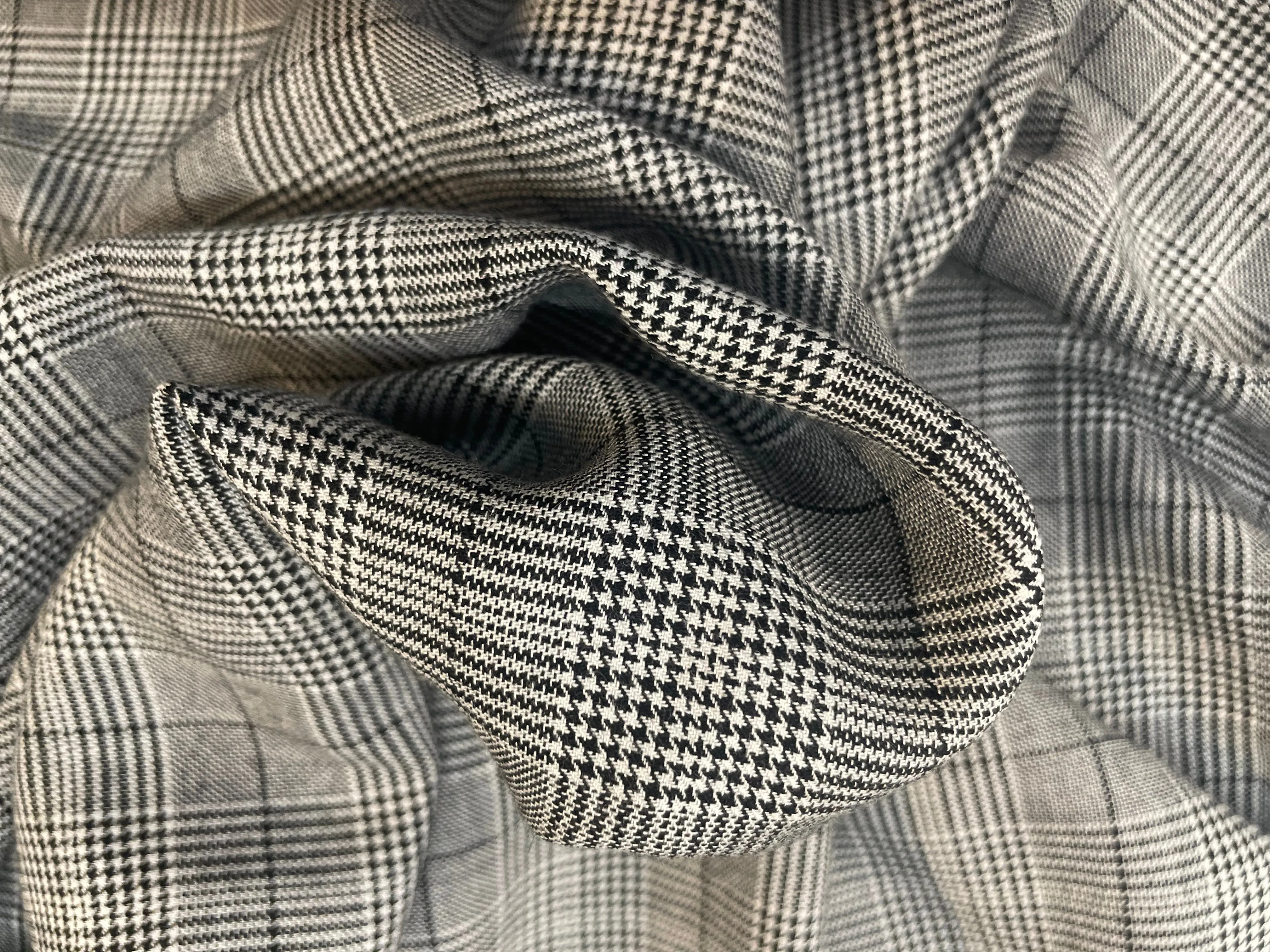 English Cotton Plaid - Black & White