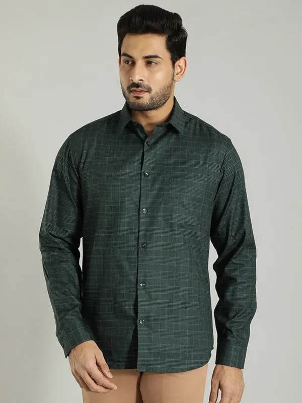 Men Checked Full Sleeve Cotton Shirt