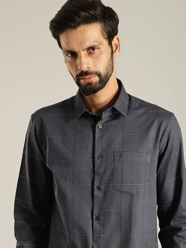 Men Checked Full Sleeve Cotton Shirt