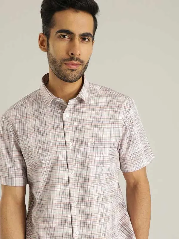 Men Checked Half Sleeve Cotton Shirt