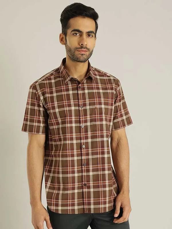 Men Checked Half Sleeve Cotton Shirt