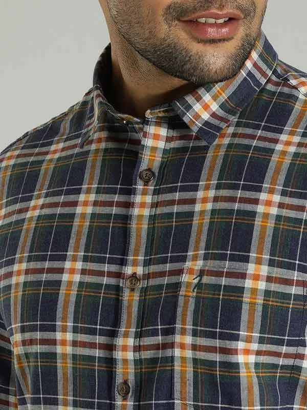 Men Checked Half Sleeve Cotton Shirt