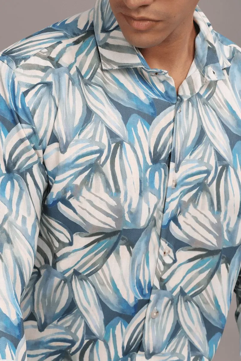 White & Blue Leaf Printed Shirt - Full - Wrinkle Free